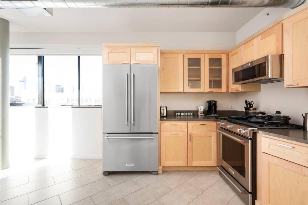 Upscale 3Br Penthouse By Cozysuites Ινδιανάπολη Εξωτερικό φωτογραφία