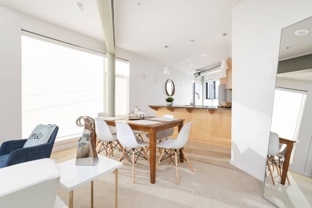 Upscale 3Br Penthouse By Cozysuites Ινδιανάπολη Εξωτερικό φωτογραφία