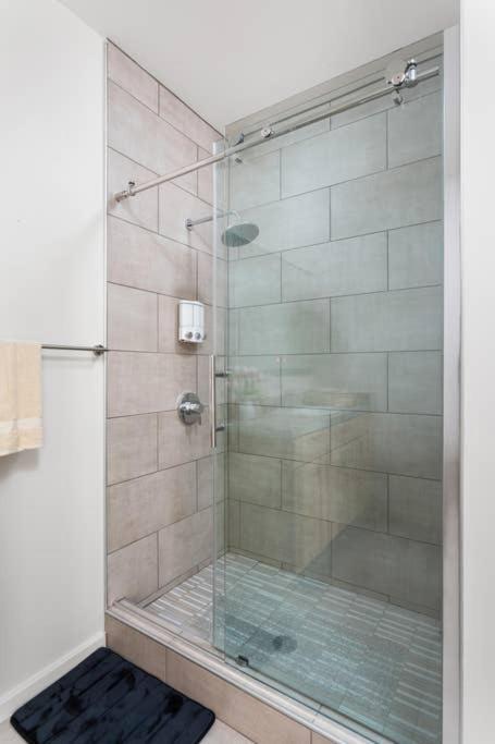 Upscale 3Br Penthouse By Cozysuites Ινδιανάπολη Εξωτερικό φωτογραφία